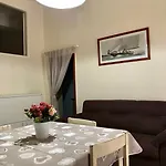 A Casa Di Giuseppe Appartement Manfredoine