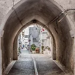 A Casa Di Giuseppe Апартаменты *